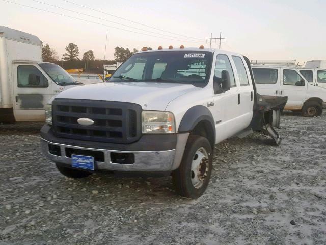 1FDAW56P47EB49248 - 2007 FORD F550 SUPER WHITE photo 2