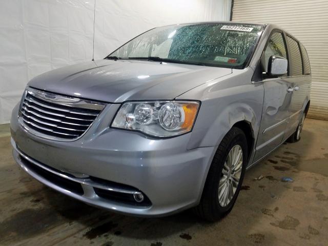 2C4RC1CG8GR222248 - 2016 CHRYSLER TOWN & COU SILVER photo 2