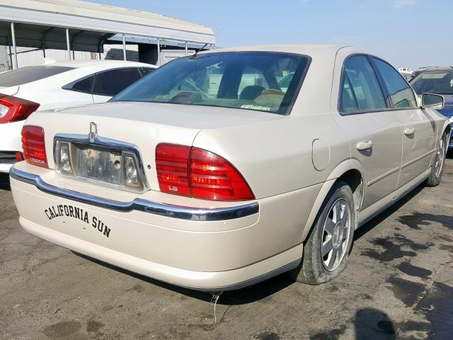 1LNHM86SX2Y622359 - 2002 LINCOLN LS 金色 照片 4