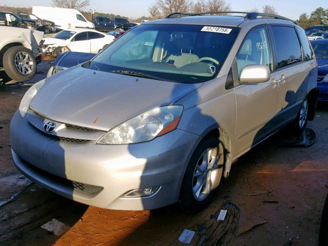 5TDZA22C46S462672 - 2006 TOYOTA SIENNA XLE GRAY photo 2