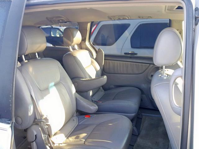 5TDZA22C46S462672 - 2006 TOYOTA SIENNA XLE GRAY photo 6