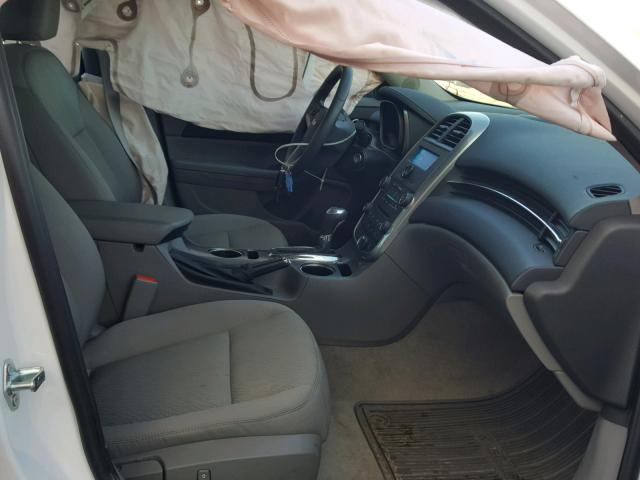 1G11A5SLXFU132599 - 2015 CHEVROLET MALIBU LS WHITE photo 5