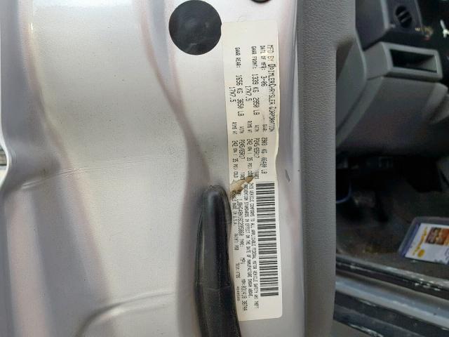 1J8HG48N16C295860 - 2006 JEEP COMMANDER SILVER photo 10