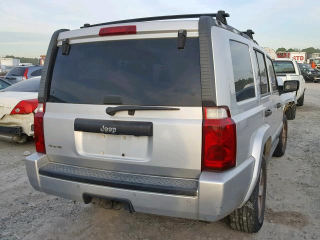 1J8HG48N16C295860 - 2006 JEEP COMMANDER SILVER photo 4