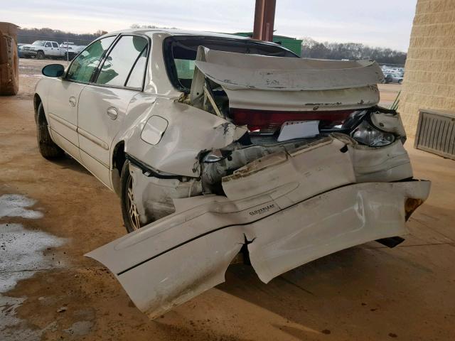 2G4WB52K131126260 - 2003 BUICK REGAL LS WHITE photo 3