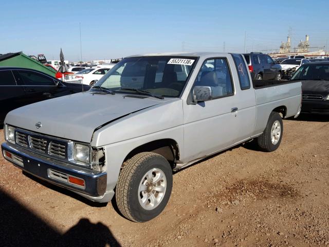 1N6SD16S0VC426172 - 1997 NISSAN TRUCK KING SILVER photo 2