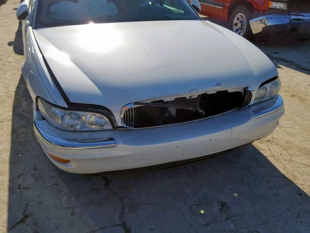 1G4CU5217X4631704 - 1999 BUICK PARK AVENU WHITE photo 9