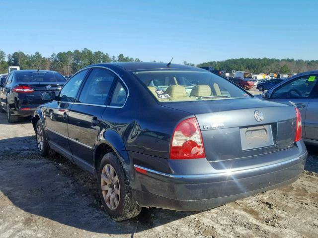 WVWPD63B72P137854 - 2002 VOLKSWAGEN PASSAT GLS GRAY photo 3