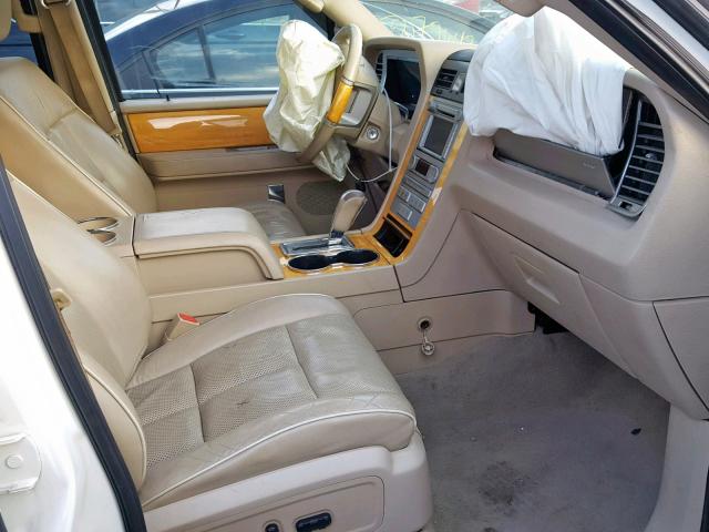 5LMFU28527LJ05599 - 2007 LINCOLN NAVIGATOR Ақ фото 5