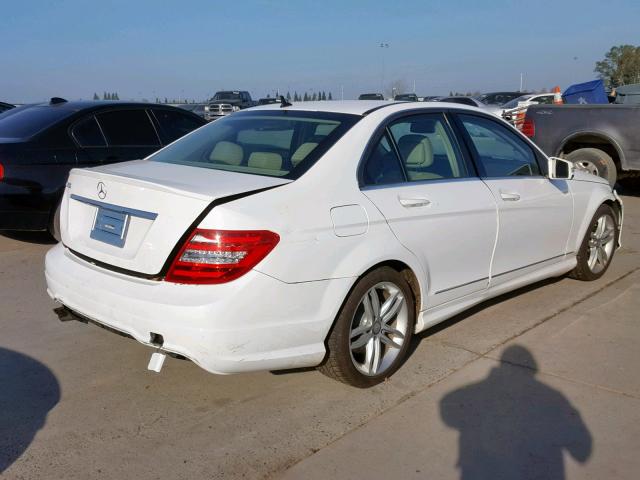 WDDGF4HB0EG205428 - 2014 MERCEDES-BENZ C 250 WHITE photo 4