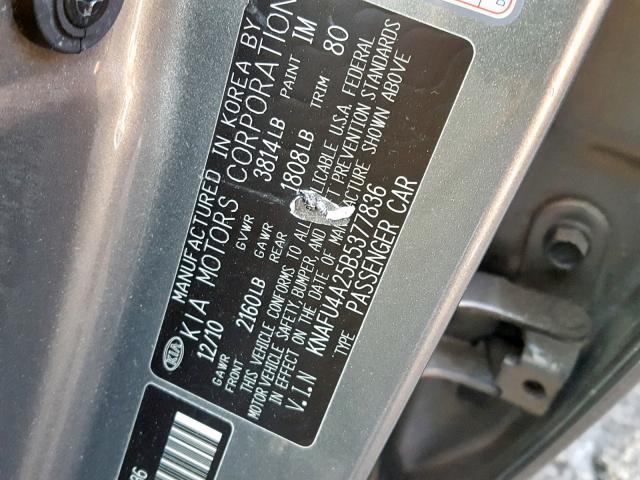 KNAFU4A25B5377836 - 2011 KIA FORTE EX SILVER photo 10