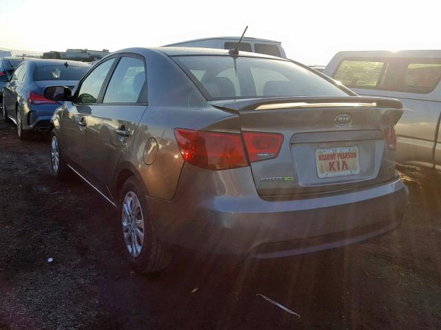 KNAFU4A25B5377836 - 2011 KIA FORTE EX SILVER photo 3