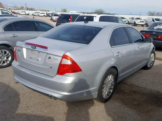 3FADP0L39AR267843 - 2010 FORD FUSION HYB SILVER photo 4