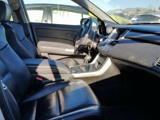 5J8TB2H21BA002055 - 2011 ACURA RDX WHITE photo 5