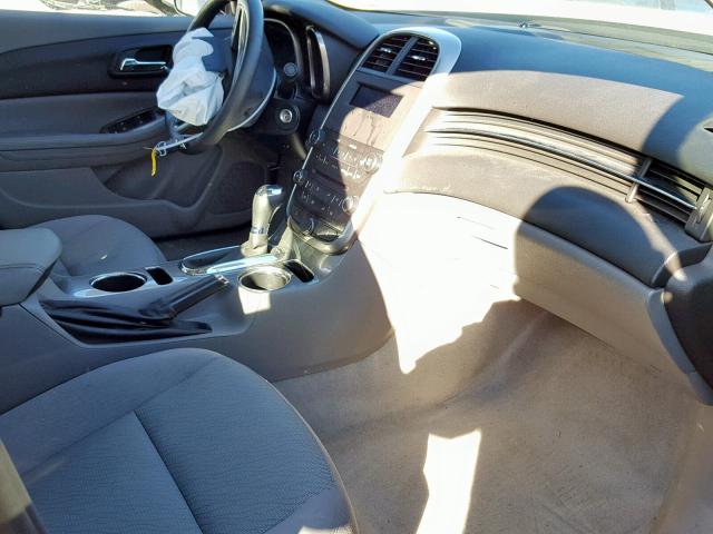 1G11B5SL3FF184562 - 2015 CHEVROLET MALIBU LS 银色 照片 5