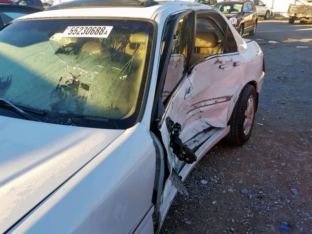 JH4KA96522C010316 - 2002 ACURA 3.5RL WHITE photo 9