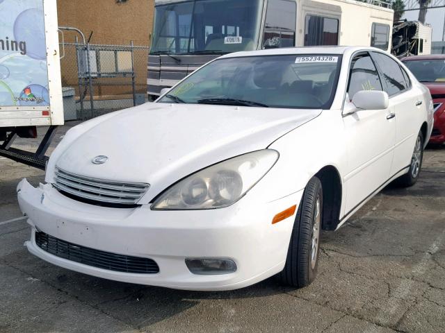 JTHBF30GX30146009 - 2003 LEXUS ES 300 WHITE photo 2