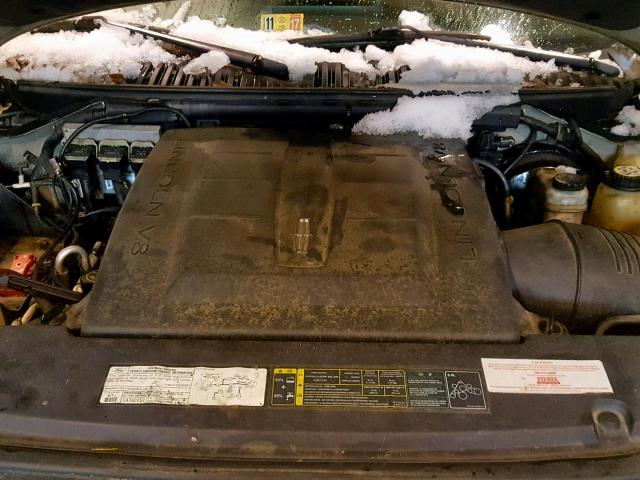 5LMFU27505LJ15000 - 2005 LINCOLN NAVIGATOR Қоңыр фото 7