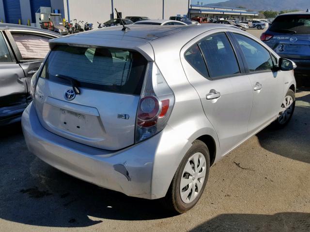 JTDKDTB3XE1563841 - 2014 TOYOTA PRIUS C SILVER photo 3