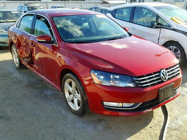 1VWAT7A3XFC106649 - 2015 VOLKSWAGEN PASSAT S RED photo 1