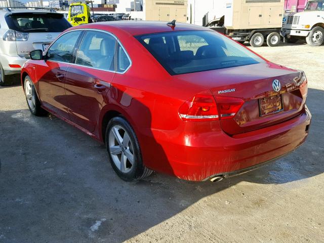 1VWAT7A3XFC106649 - 2015 VOLKSWAGEN PASSAT S RED photo 3