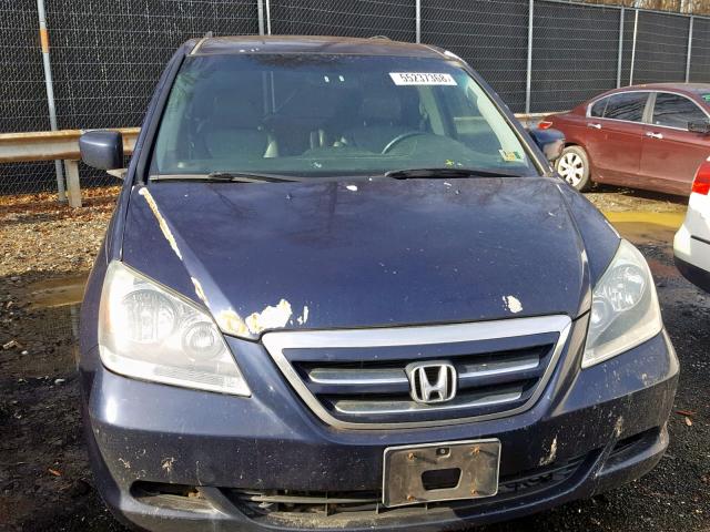 5FNRL38855B098719 - 2005 HONDA ODYSSEY TO BLUE photo 9