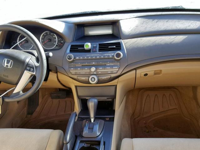 1HGCP26418A021896 - 2008 HONDA ACCORD LXP WHITE photo 9