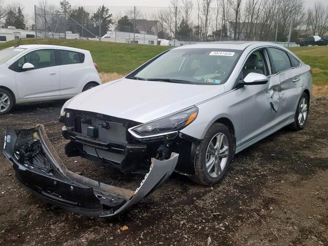 5NPE34AF9JH713832 - 2018 HYUNDAI SONATA SPO SILVER photo 2