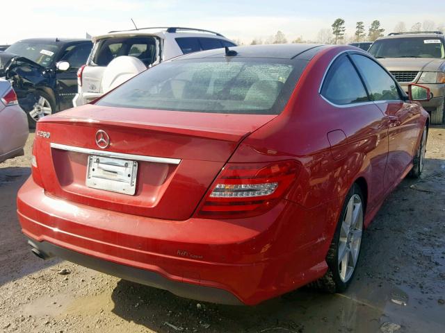 WDDGJ4HB5FG374585 - 2015 MERCEDES-BENZ C 250 RED photo 4