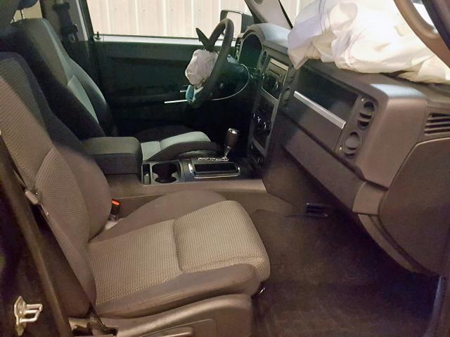 1J8HG48K08C224772 - 2008 JEEP COMMANDER BLACK photo 5