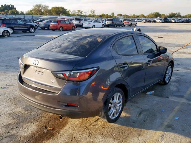 3MYDLBZV0GY135466 - 2016 TOYOTA SCION IA GRAY photo 4