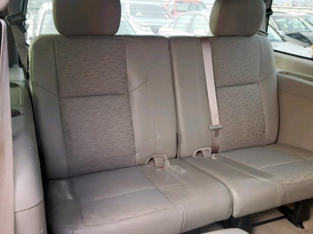 1GNDV33W78D205136 - 2008 CHEVROLET UPLANDER L 银色 照片 9