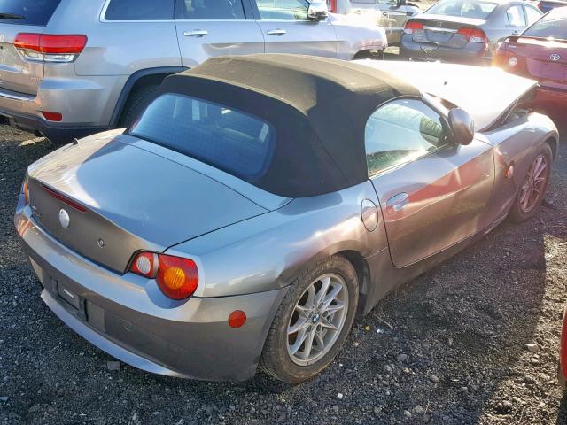 4USBT33574LR67664 - 2004 BMW Z4 2.5 GRAY photo 4