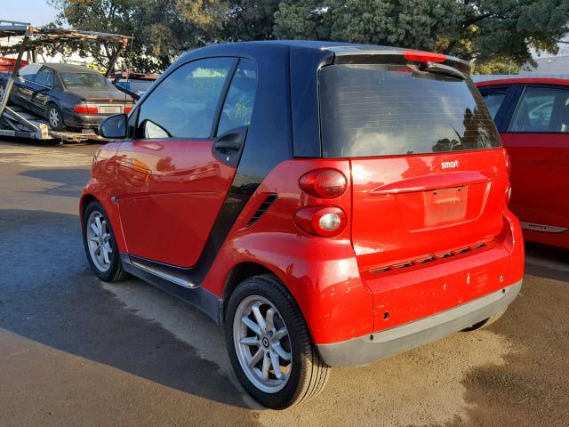 WMEEJ31X29K317586 - 2009 SMART FORTWO PUR RED photo 3