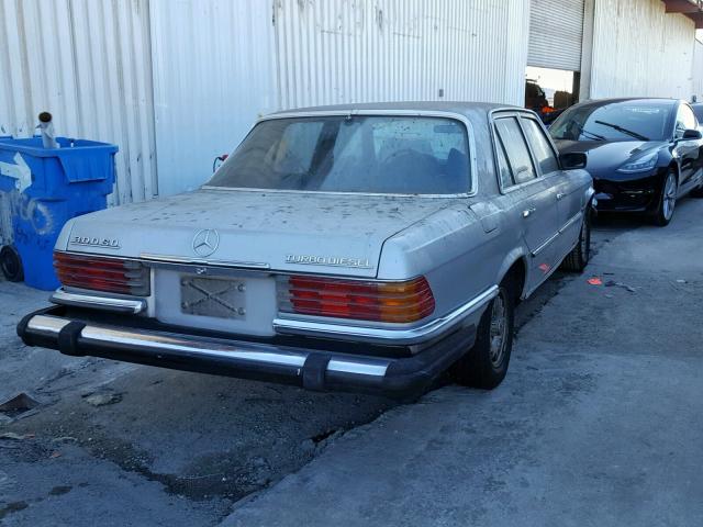 11612012002637 - 1979 MERCEDES-BENZ 300 SILVER photo 4