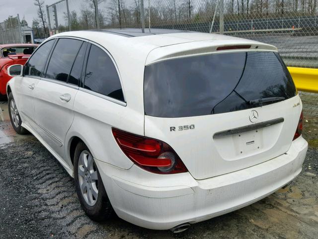 4JGCB65E97A052029 - 2007 MERCEDES-BENZ R 350 WHITE photo 3