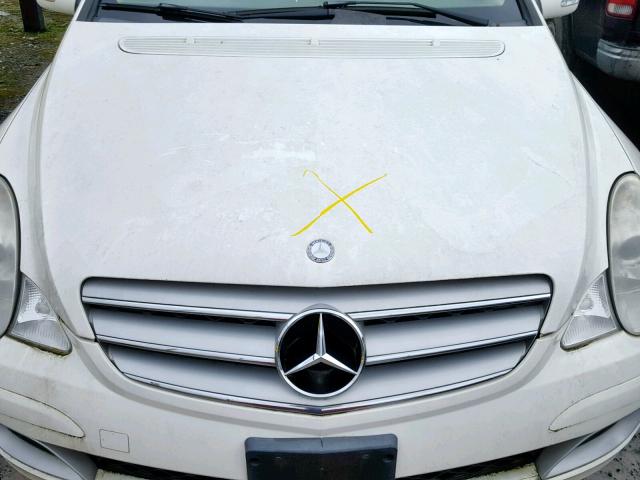 4JGCB65E97A052029 - 2007 MERCEDES-BENZ R 350 WHITE photo 7