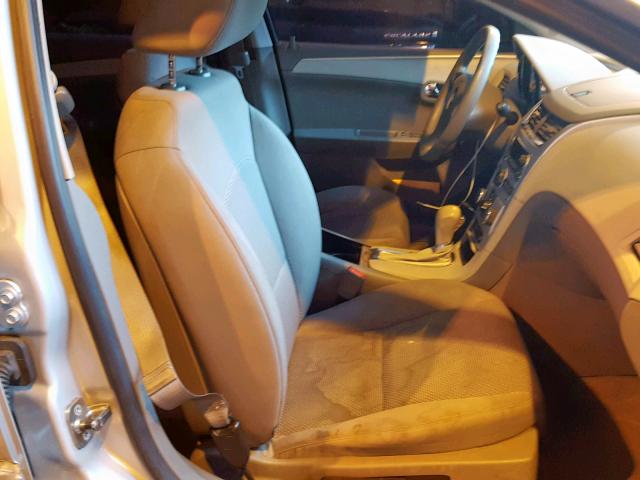 1G1ZB5E14BF360090 - 2011 CHEVROLET MALIBU LS ვერცხლისფერი ფოტო 5