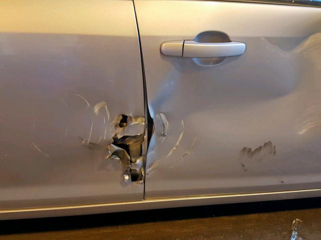 1G1ZB5E14BF360090 - 2011 CHEVROLET MALIBU LS ვერცხლისფერი ფოტო 9