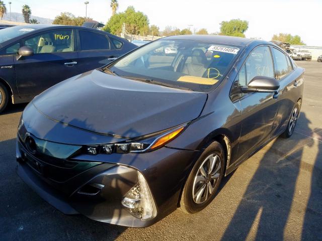JTDKARFP8J3077245 - 2018 TOYOTA PRIUS PRIM 石墨色 照片 2