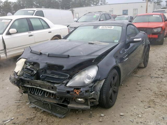 WDBWK54F06F123012 - 2006 MERCEDES-BENZ SLK 280 BLACK photo 2