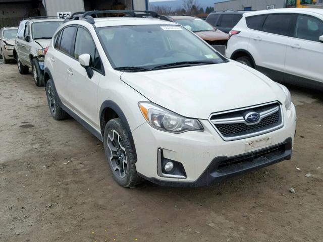 JF2GPABC9G8213355 - 2016 SUBARU CROSSTREK WHITE photo 1