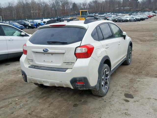 JF2GPABC9G8213355 - 2016 SUBARU CROSSTREK WHITE photo 4