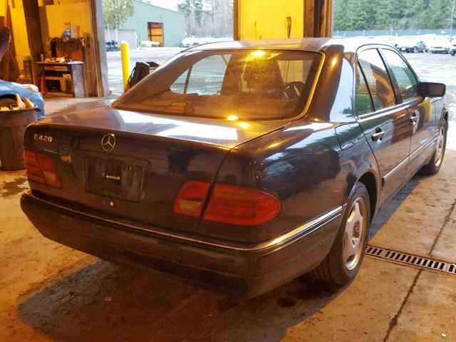 WDBJF72F3VA372557 - 1997 MERCEDES-BENZ E 420 BLACK photo 4