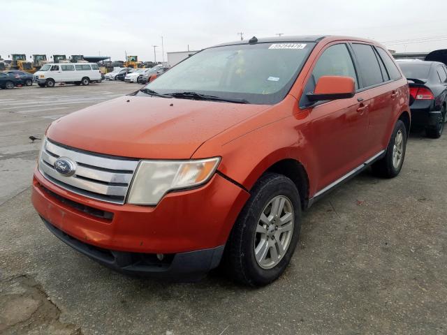 2FMDK38C58BA61863 - 2008 FORD EDGE SEL ORANGE photo 2