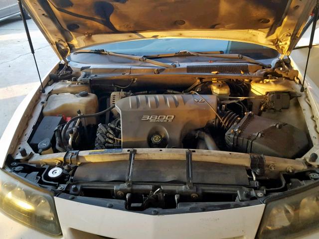 1G2HY54K124221742 - 2002 PONTIAC BONNEVILLE WHITE photo 7