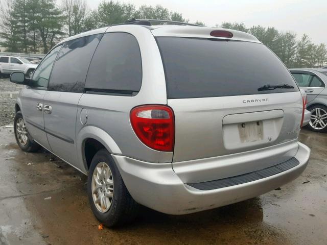 1B4GP45321B146715 - 2001 DODGE CARAVAN SP SILVER photo 3