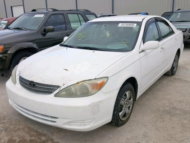 4T1BE32K92U028512 - 2002 TOYOTA CAMRY LE WHITE photo 2