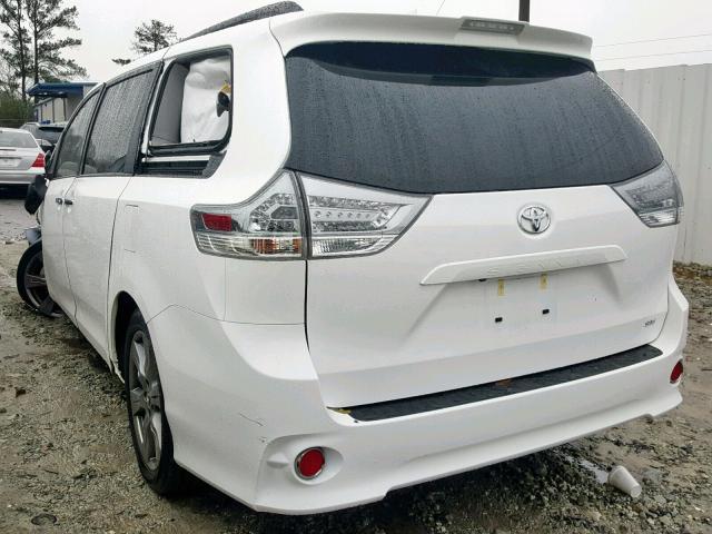 5TDXZ3DC6JS908073 - 2018 TOYOTA SIENNA SE WHITE photo 3