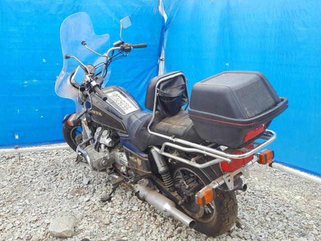 1HFSC1406EA001600 - 1984 HONDA GL1200 BLACK photo 3